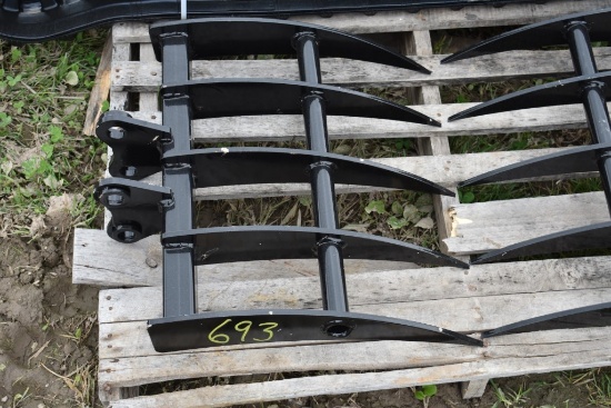 Future 19" Mini Excavator Debris Rake