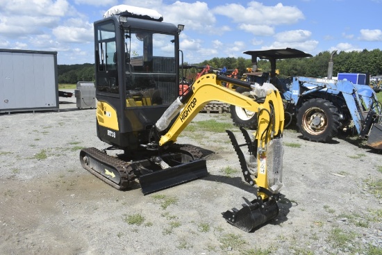 High Top HT18 Diesel Mini Excavator