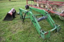 John Deere 158 Quick Attach Loader
