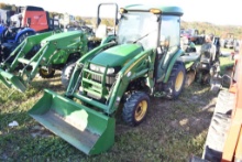 John Deere 3320 Loader Tractor
