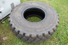 Maxum 20.5R25 Tire