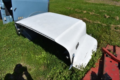 International 4900 Truck Hood