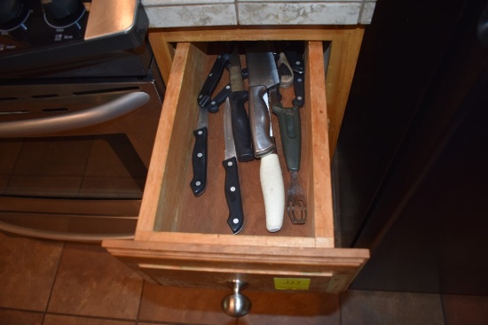 4 Drawers of Misc Utensils