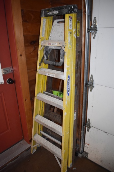Werner 6' Fiberglass Step Ladder
