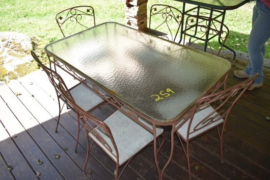 Rectangular Outdoor Table with 6 Chairs