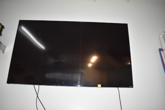 Vizio 70" Flatscreen TV with Remote