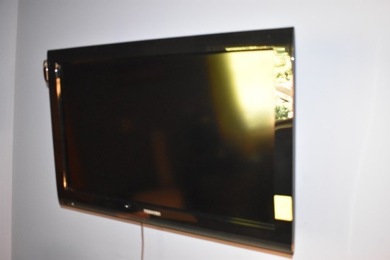 Toshiba 36" Wall Mounted TV