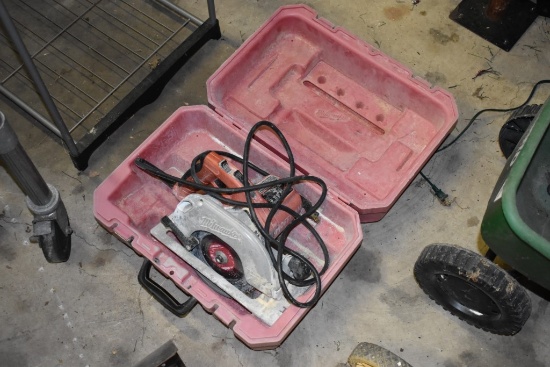 Milwaukee Corded Circular Saw