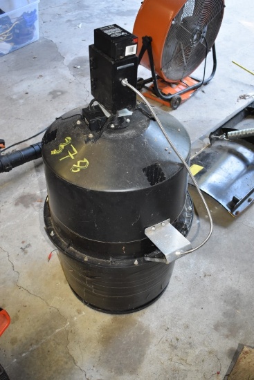 Wildlife Feeder with Stand Legs