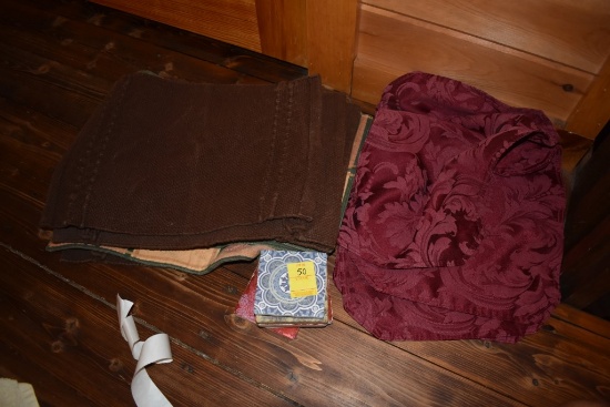 Placemats and 5 Ceramic Coasters