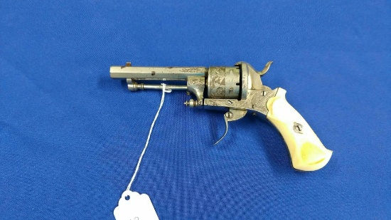 Small fancy revolver w/ peral handle no name or numbers patent circa 1865