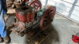 3 HP ENGINE ON STAND