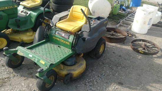 John Deere E ZTrack mower 42inch deck