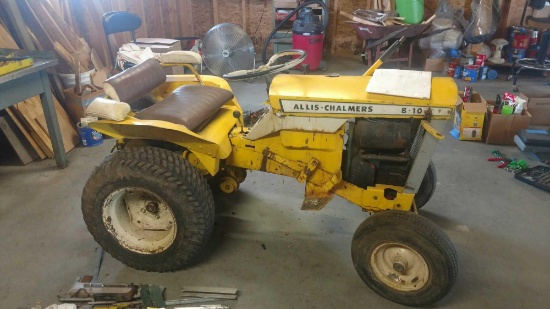 Allis Chalmers B10 yard tractor (ready to be restored)