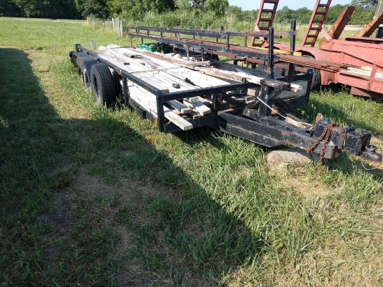 Bumper hitch 2 axles trailer with concrete supplies