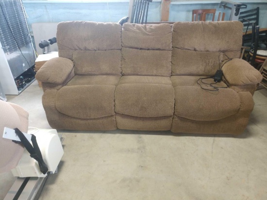 Like new electric lift cloth couch