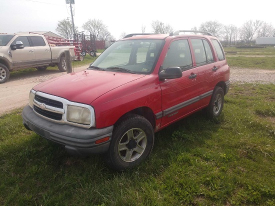 2003 Chevy tracker 4x4 with 139,000 miles clean