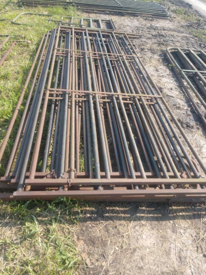 8 12 ft pipe panels