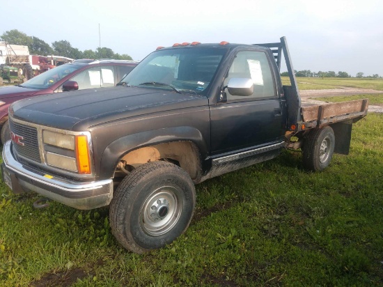 1993 Gmc pickup with flat bed
