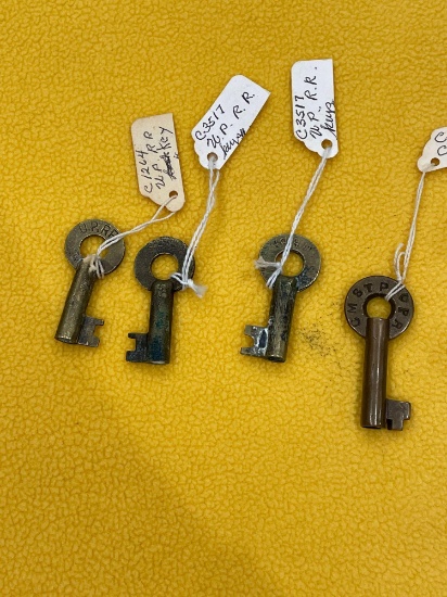 Brass Railroad Pad Lock Keys