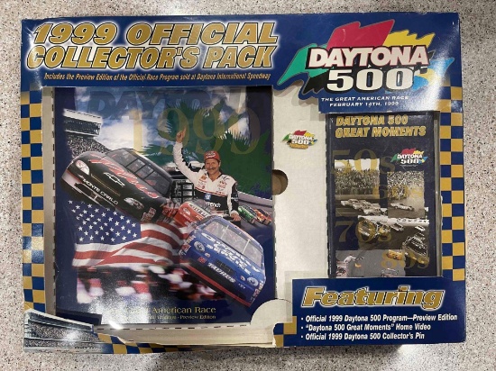1999 Official Collector's Pack