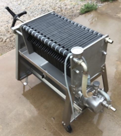 Wine Filter with Pump