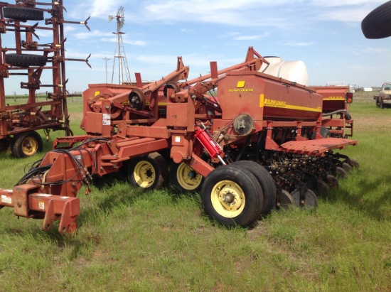 Sunflower 9433 Grain Drill 30ft.