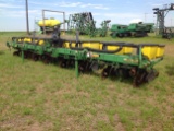 John Deere 1710 Planter