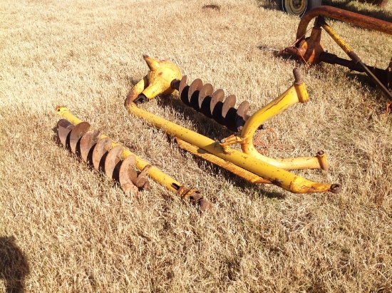 Danuser Auger and 2 Bits