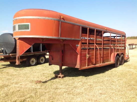 WW 6x20 Gooseneck Stock Trailer