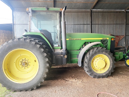 1997- John Deere 8100 MFWD- Duals, New Rear Tires 480/80/42- only 4,300 Hrs. Showing- Power Shift