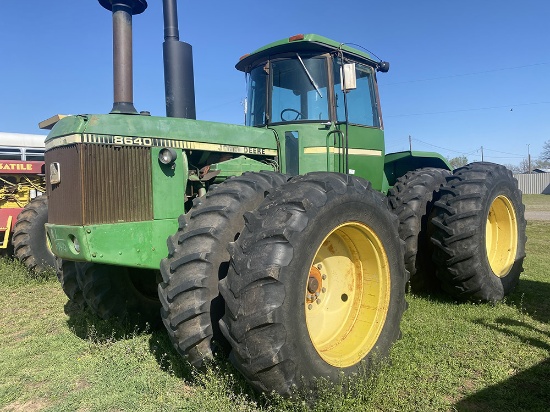 Deere 8640 Tractor 3pt and pto- Runs and Drives -SN 6940