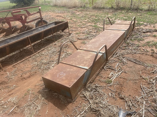 3 Cattle Feeders