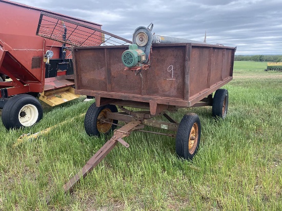 4 Wheel Trailer 10x6 with 2ft Sides- Need Floor