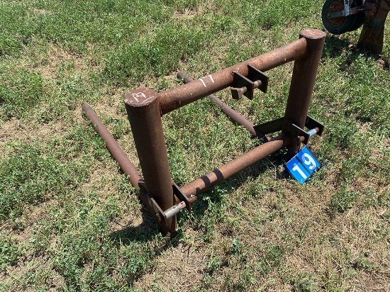 SM Round Bale Forks