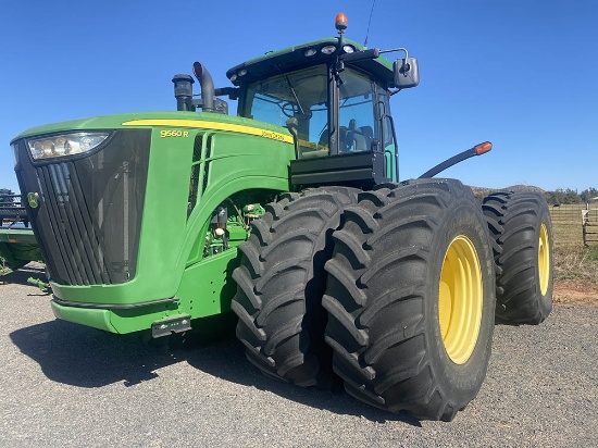 2014 John Deere 9560R Tractor 4x4 Showing 3,740 hrs. Duals, 5 Remotes