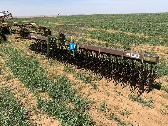 John Deere 400 Series Rotary Hoe, 14ft