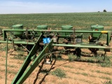 John Deere 1240 Planter, Barn Kept