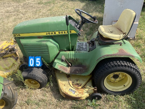 John Deere 214 Mower and Deck- unknown cond