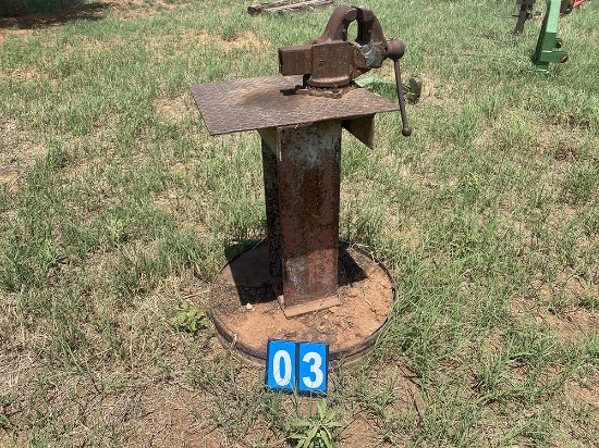 Vise and Stand