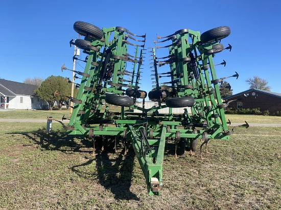 Hidden Valley 50ft Field Cultivator, Late Style with Harrows, Folding, in Very Good Condition