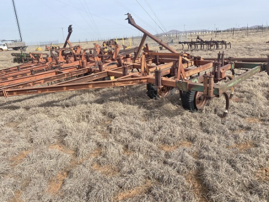 40ft Chisel Plow (older)