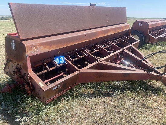 IHC 5100 Double Disc Grain Drill 20x8
