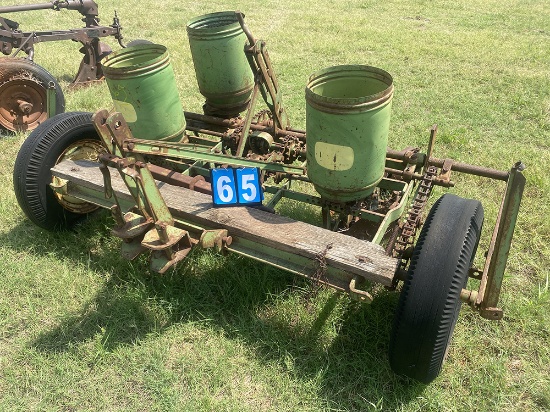 John Deere 2 Row Planter