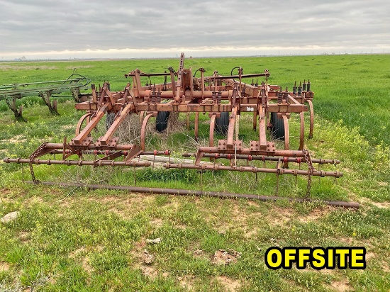 Chisel Plow OFFSITE, Located south edge of Hobart. Buyer will load.