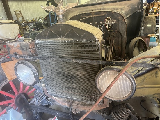 Ford Model T, 3 Door Touring Car, Not Run in along time, Bill of Sale only.