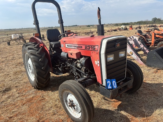 MF 231 S Tractor, Runs and Drives, Needs Battery