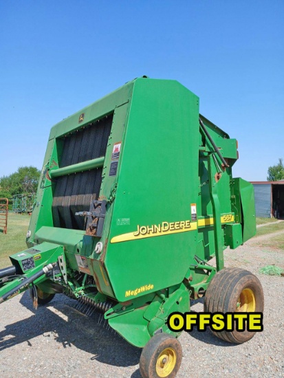 John Deere 567 Mega-Wide Round Baler  - OFFSITE - 10,600 Bales, Shed Kept, SN:32746, small 1000 shaf