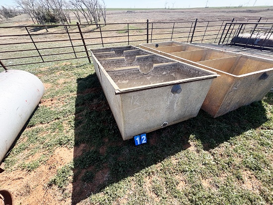 11ft x 5 ft Fiberglass Tank