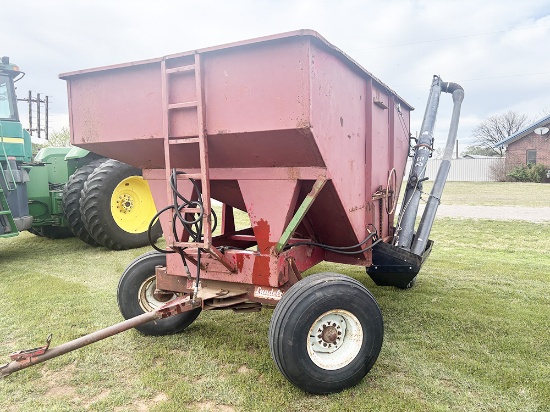 Lundell Grain Cart with Kilbros Hyd. Auger and Fill Tube